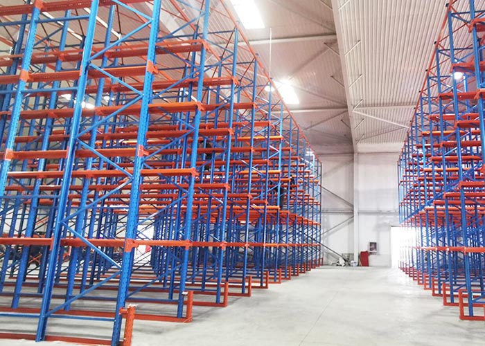 冷庫(kù)貫通貨架項(xiàng)目案例